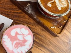 红丝绒拿铁-乌托邦咖啡(武侯祠店)