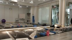 -亚太瑜伽普拉提学院