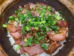 腊肠腊肉煲仔饭-红星光发煲仔饭(大石街店)