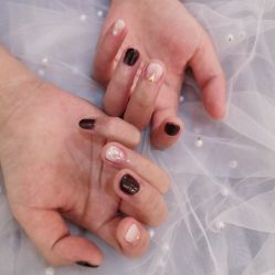 -纤指百魅美甲美睫