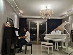 -乐尚音乐空间·钢琴·声乐·架子鼓(会展中心店)