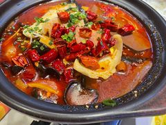 -渝是乎川渝小炒(新世界百货望京店)