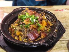 酸菜红烧肉-十吉老砂锅(天生丽街生活馆店)