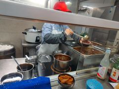 -陈老添美食店(宝华路店)