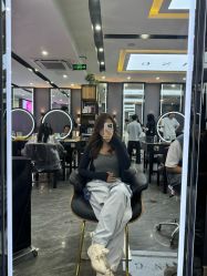 -藤野造型烫染·漂发