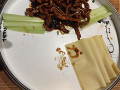 -伊喜饺子·烤鸭(五道口学院路店)