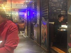 -喝丢一只鞋辣炒海鲜小烧烤(三八广场店)