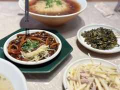 -松鹤面馆·古法焖肉面(观前店)