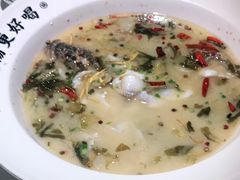 -江渔儿酸菜鱼·拔草餐厅(虎门君乐汇店)