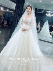 -艾米丽婚纱礼服