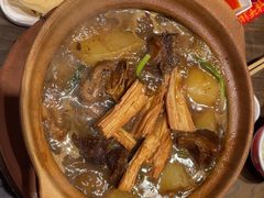 -阿润打边炉·鲜切鸡煲(华漕店)