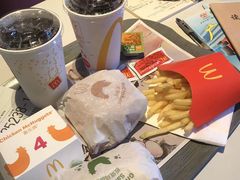 -麦当劳(怀集店)