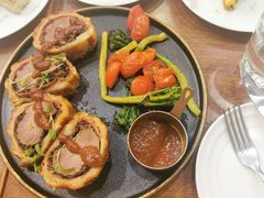 惠灵顿牛排-榖屋house of flour(张江首店)