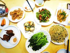 -鹏城人家海鲜酒家·23年老字号(较场尾店)