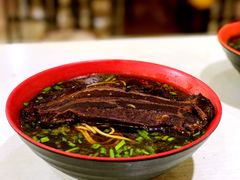-小龙大肉面馆