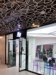 -变画·发型STUDIO