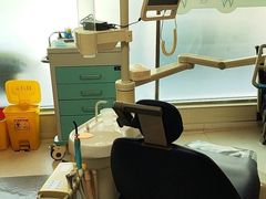 -上海仁爱医院口腔科 · 种植