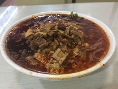 -崇州余荞面(落虹桥店)