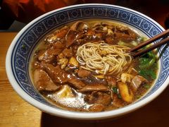 -沪西老弄堂面馆(定西路店)