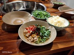 -周幺妹重庆老火锅(银泰城总店)