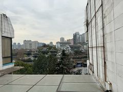 -包整·丝娃娃(一览甲秀楼风景店)