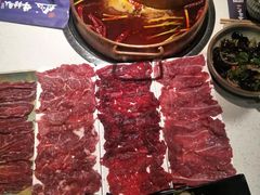 -牛村来人潮汕牛肉火锅(西单店)