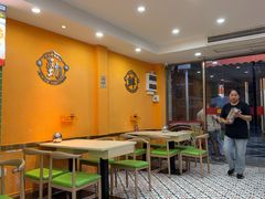 -何煲强·煲仔饭·啫啫煲顺德老字号(上下九店)