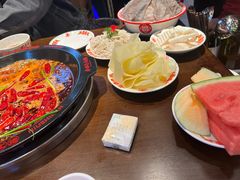 -牛市坎火锅(建设路店)