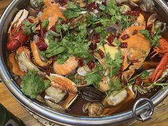 -老东镇啤酒屋海鲜加工·蒸汽海鲜·海鲜烧烤(台东店)