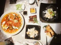 -穹六人间 people 6(岳阳路店)