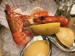-松山湖凯悦酒店·Café自助餐厅·周末火舞秀表演