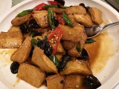 蚝皇鱼豆腐-通安客栈中餐厅·何家小馆