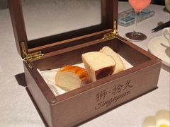 餐前面包-狮拾久·现代新加坡料理(福田COCO Park店)