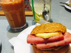 鲜油腿菠萝包-华嫂冰室(尖沙咀店)