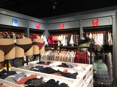 -Hollister(天环广场店)