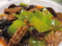 -曾氏肥肠馆(凯瑞雅居店)