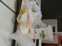 -华莱士·全鸡汉堡(湛江新华店)