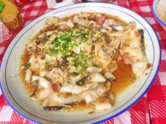 麒麟酱蒸鱼片-荆九爷爆炒桥头三嫩(夫子庙店)