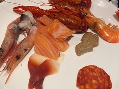 -怡咖啡海鲜自助餐厅(浦东香格里拉店)