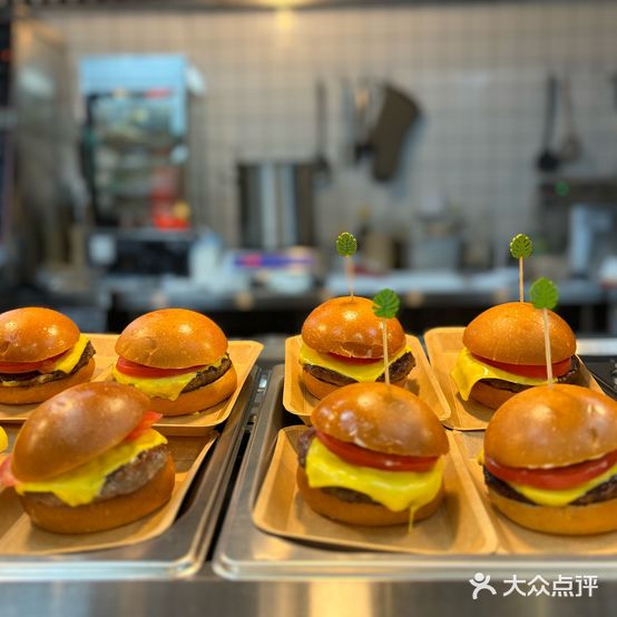 洇尔新·店变赛塔西式餐吧(望京店)