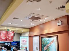 -The Habit Burger Grill 哈比特汉堡(爱琴海店)