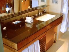 -广州天河希尔顿酒店