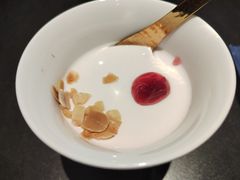 自制玫瑰酸奶-喜悦烤鸭·新京菜(王府井店)