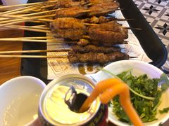-红牌美蛙鱼头火锅(万辉国际广场店)