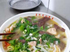 -文山荷鲜居(翠湖店)