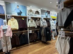 -优衣库(太原龙湖万达广场店)