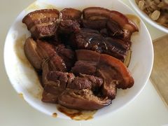 -咱家王新国把子肉(县东巷店)