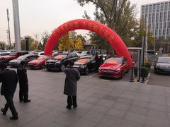 -奔驰利星行(北京花乡店)