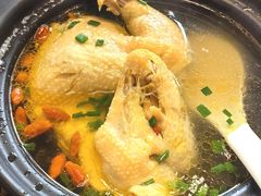 -七的湖·晚芳亭·阳澄湖农家菜·大闸蟹(莲花岛店)