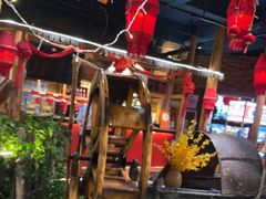 -老滇山寨•云南特色菜•地方菜•民族风情歌舞表演(金碧店)